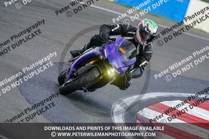 donington no limits trackday;donington park photographs;donington trackday photographs;no limits trackdays;peter wileman photography;trackday digital images;trackday photos